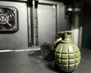 stylized grenade by mamouth
