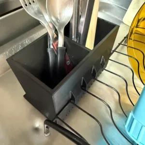 Compact Cutlery & Accessory Draine