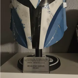 Star Wars Mandalorian Helmet Stand