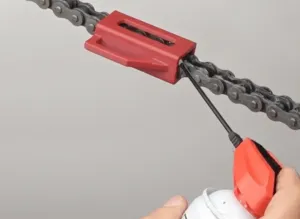 Chain lube tool