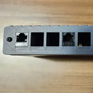 box for mounting up to 10 keystone modules