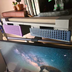 Under shelf modular storage