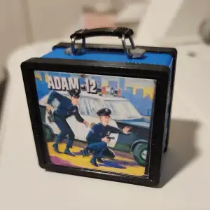 Mini Retro Lunch Box
