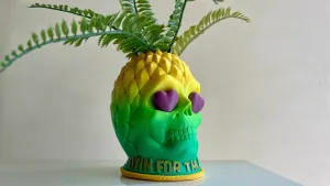 SUMMER SKULL PLANTER