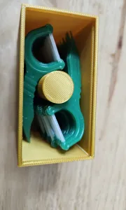 floss pick travel case