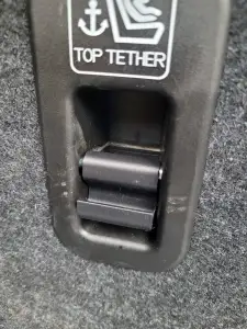 Hook on ISOFIX system