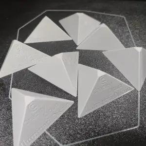 Box Corner Pyramid