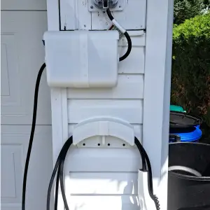 Niro PHEV Outdoor Charging Enclosure