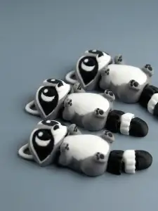 Flexi Raccoon - Toy/Keychain