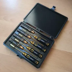 Rugged box for hex screw drivers
