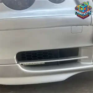 BMW E46 COMPACT AIR DUCT GRILLES – HONEYCOMB STYLE (PAIR)