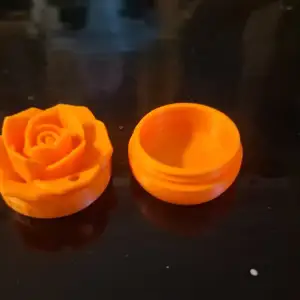 g rose