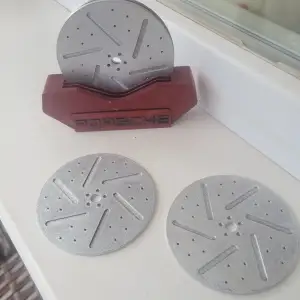 Brake cup holders