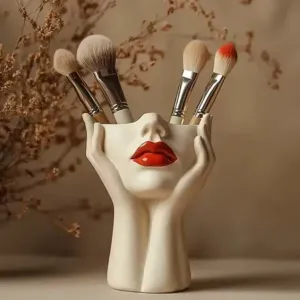 Organizador de Pincéis "Beleza Esculpida" – Vaso Decorativo