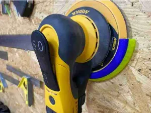 Mirka Wallmount