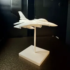 F16 fighter jet