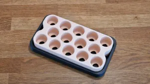 14-Slot Seed Starter for 30mm discs