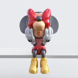 Minnie Mouse figurine