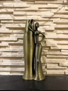 Vase for dried flowers