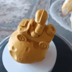 Astronaut X on the moon