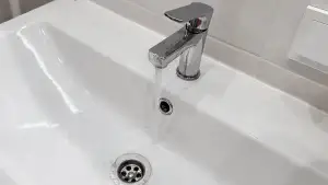 Water tap extender