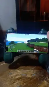 Adjustable smartphone comfort grip