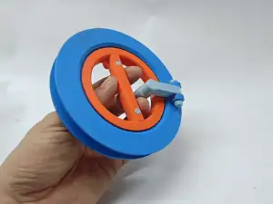 Kite and fishing reel hand wheel with foldable handle.