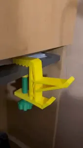 Head set hanger