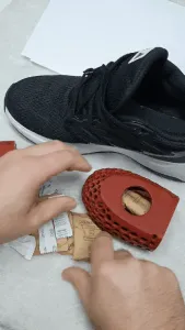 Turn Filament Silica Gels into Shoe Dehumidifiers no support