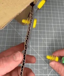 Cardboard Creations Screw