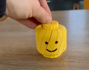 Twisty LEGO head fidget