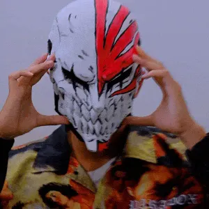 Bleach Ichigo Hollow Mask - Movable Jaw - Anime Cosplay