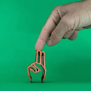 Text Flip - U (Dactylology)
