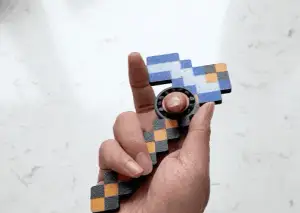 Minecraft Pixel Hoe – Spinning Stress Relief Toy