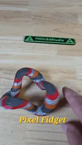 Pixel Alien Finger fidget