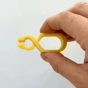 Infinity clip