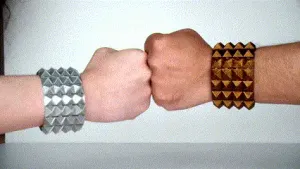 SPIKED BRACELET
