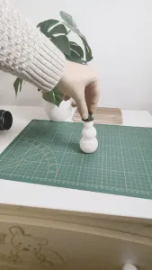 Simple Snowman Slinky Toy