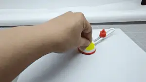 Manual circular rotary cutter