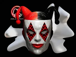 Harley Quinn (v1 + v2) Helmet