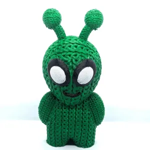Knitted Alein (cute)