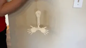 Hanging / Dancing Skeleton Spinner