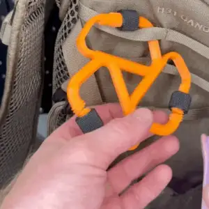 Triple Carabiner with Threaded Latch