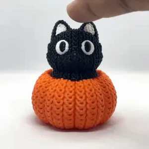Knitted Pumpkin Cat Clicker