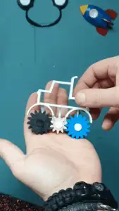 Simple Gear Pickup Truck