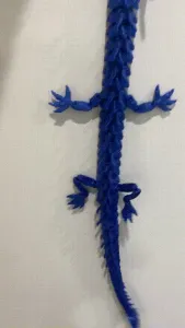 Japanese articulated dragon chain link moving
