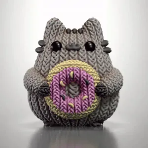 Knitted Pusheen