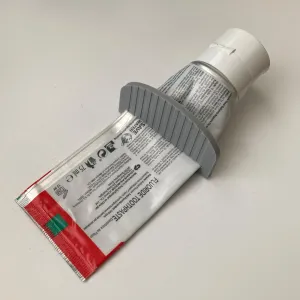 tooth paste squeezer