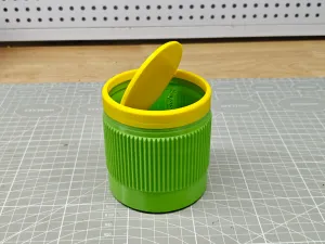 Desktop Flip-Top Trash Can – Simple DesignDesktop Flip-Top T