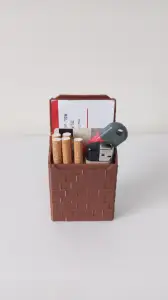 SCATOLA PER SIGARETTE ACCENDINO TESSERA